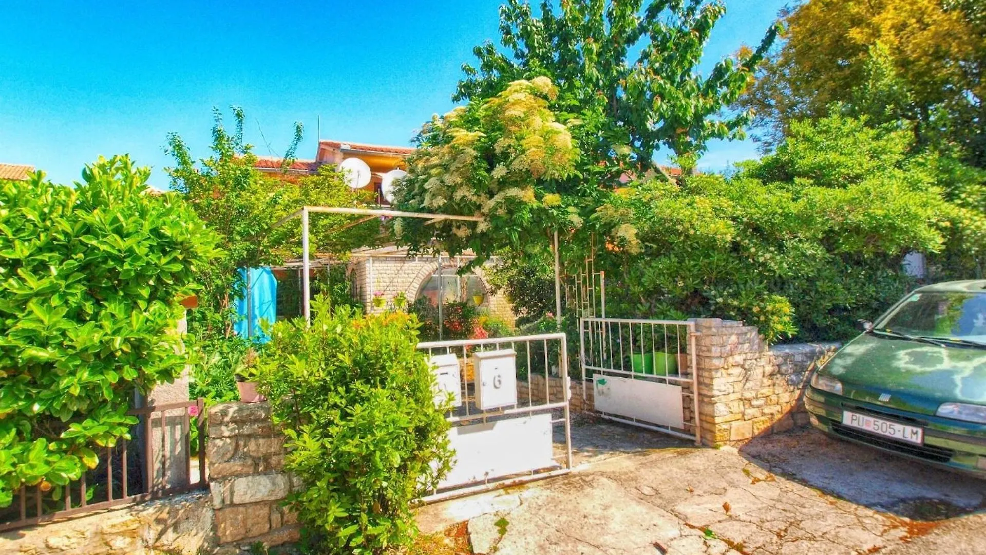 Ferienwohnung Fuer 3 Personen Ca 25 Qm In Pjescana Uvala, Istrien Istrische Riviera Croatia